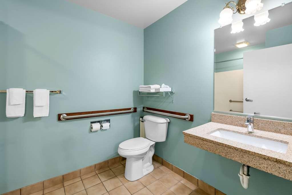 Econo Lodge Inn & Suites Eau Claire Zimmer foto